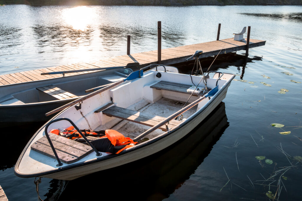 old boat on the lake onega shore close up karelia 2026 01 07 05 50 15 utc